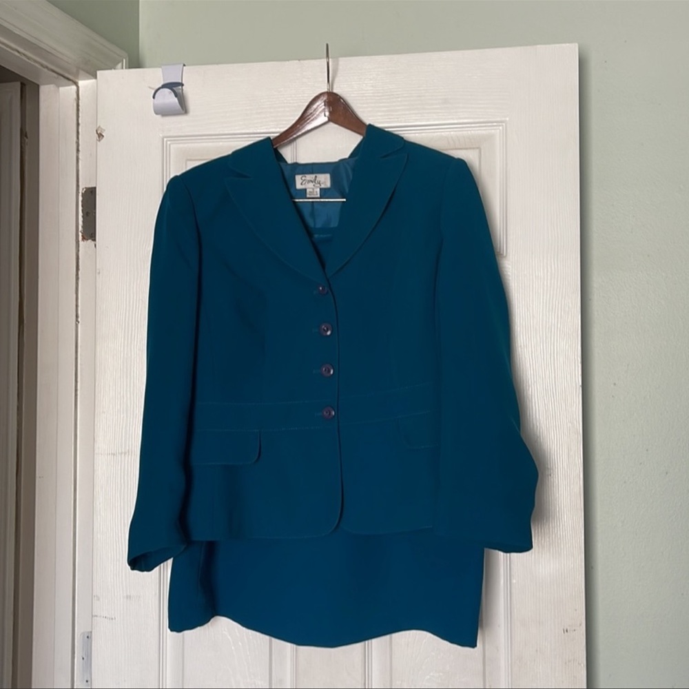 Emily suit set jacket and skirt. Jacket is size 16, Skirt is size 18